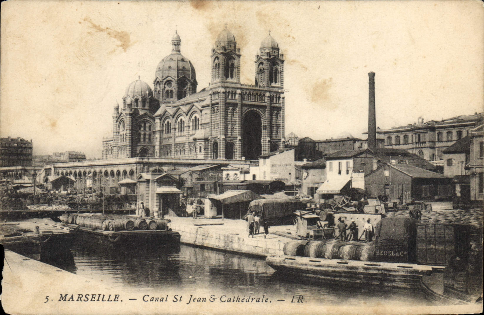 CPA Marseille Canal St Jean & Cathedrale