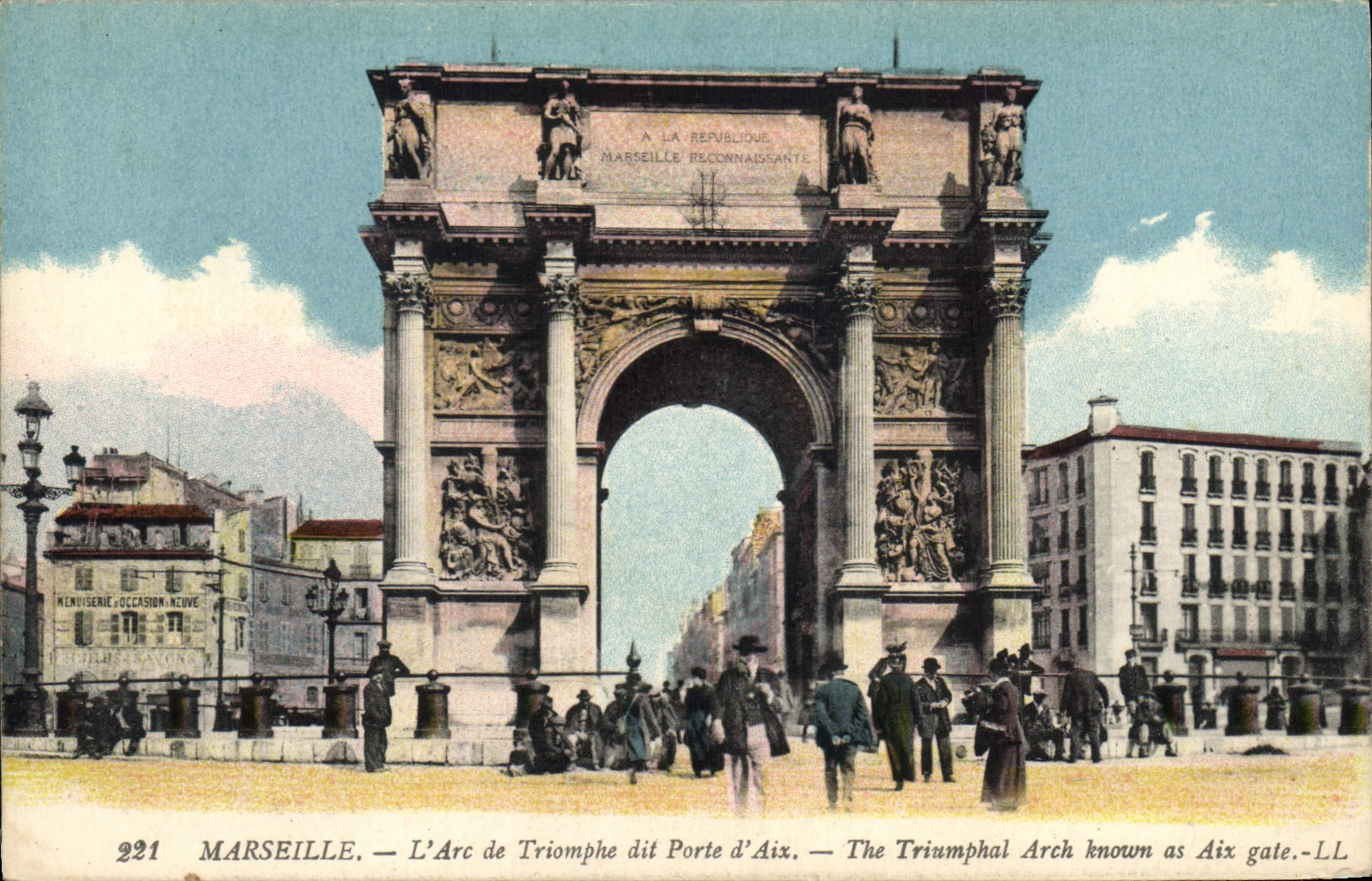 CPA Marseille L'Arc de Triomphe dit Porte d'Aix