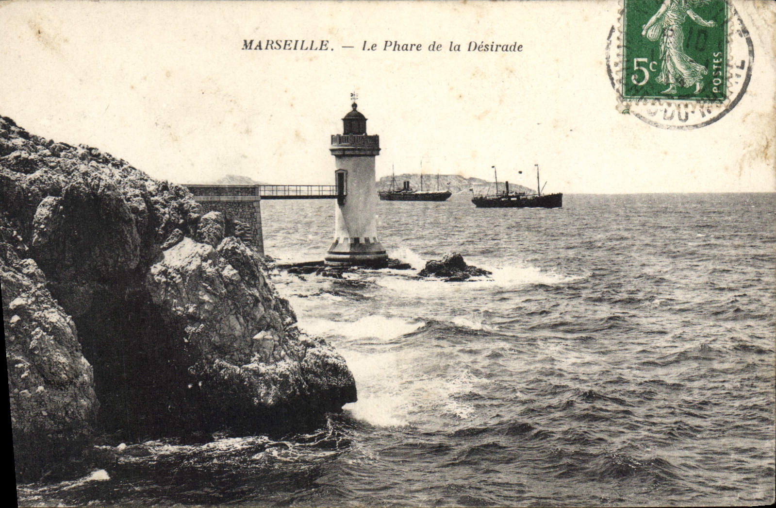 CPA Marseille Le Phare de la Desirade