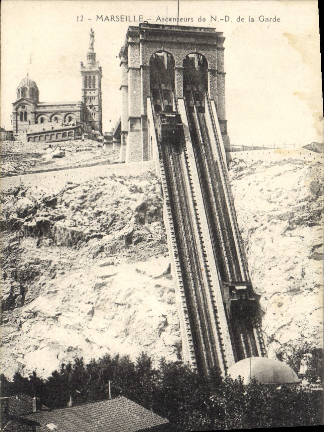 CPA Marseille Ascenseurs de N. D. de la Garde