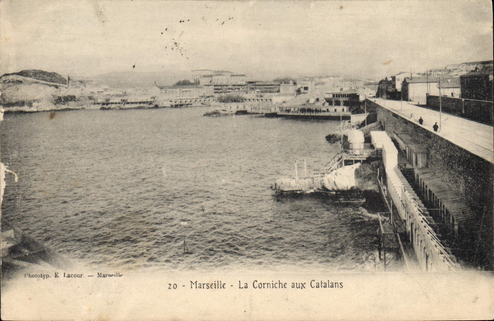 CPA Marseille La Corniche aux Catalans