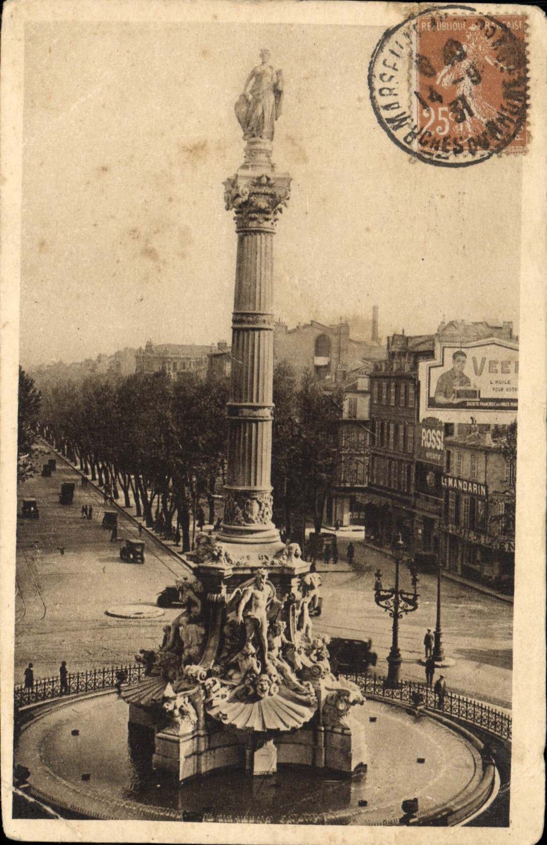CPA Marseille La Place Castellane et la Fontaine Cantini