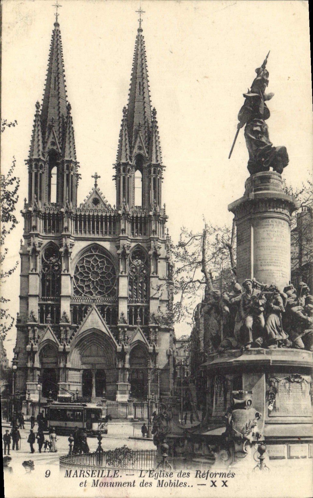 CPA Marseille L'Eglise des Reformes et Monument des Mobiles 