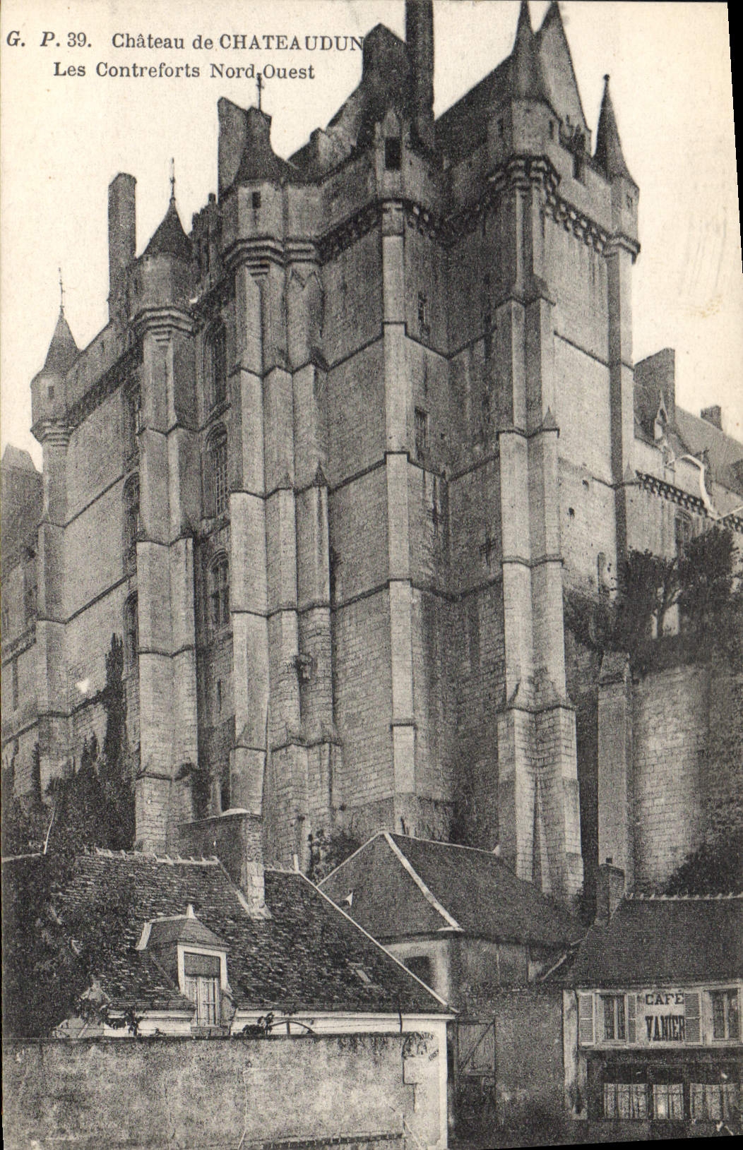 CPA Chateau de Chateaudun Les Contreforts Nort Ouest