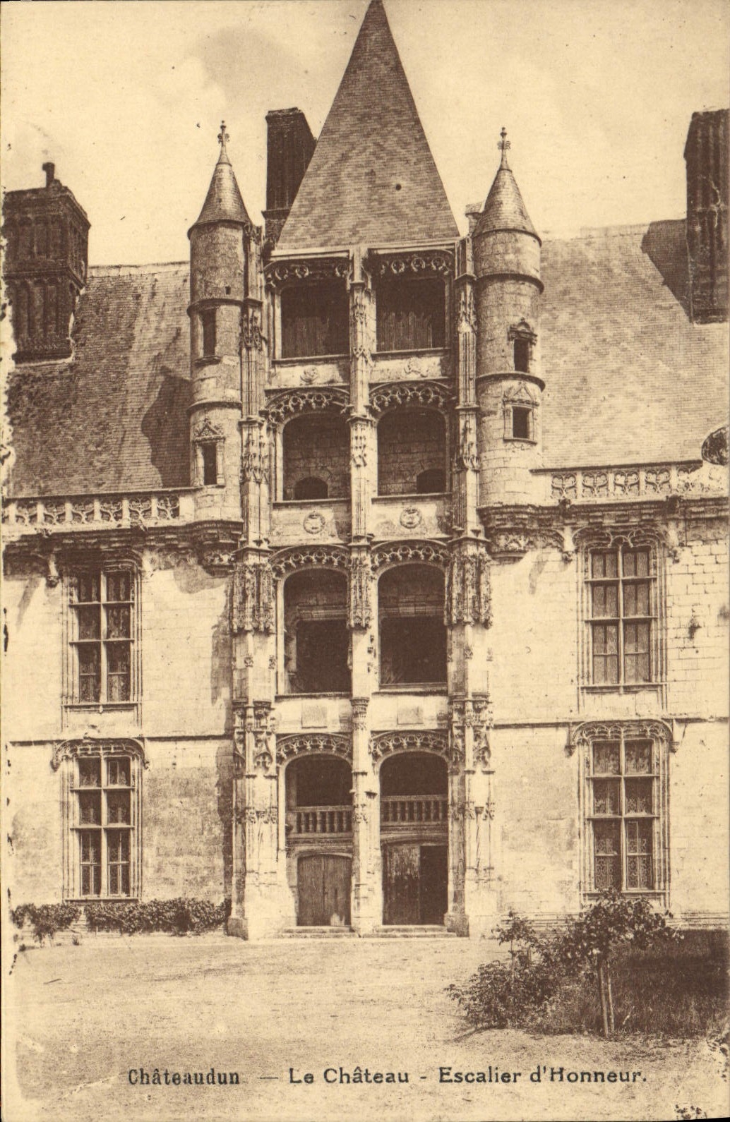 CPA Chateaudun Le Chateau Escalier d'Honneur 
