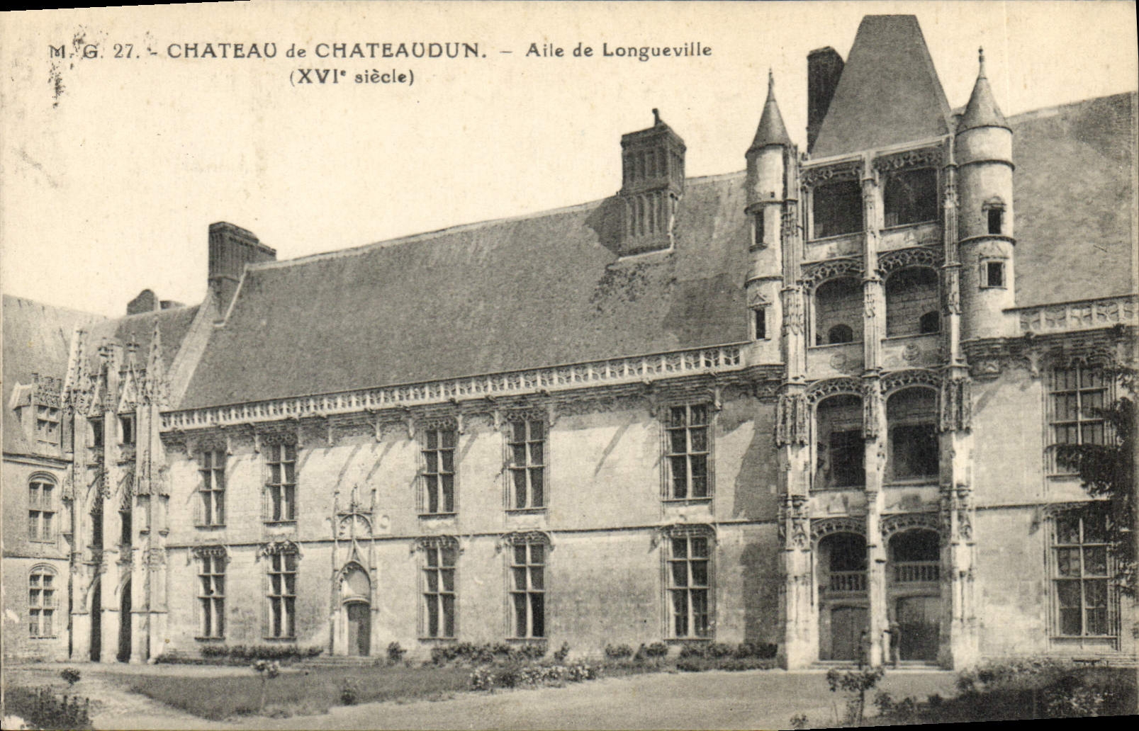 CPA Chateau de Chateaudun Aile de Longueville XVI siecle