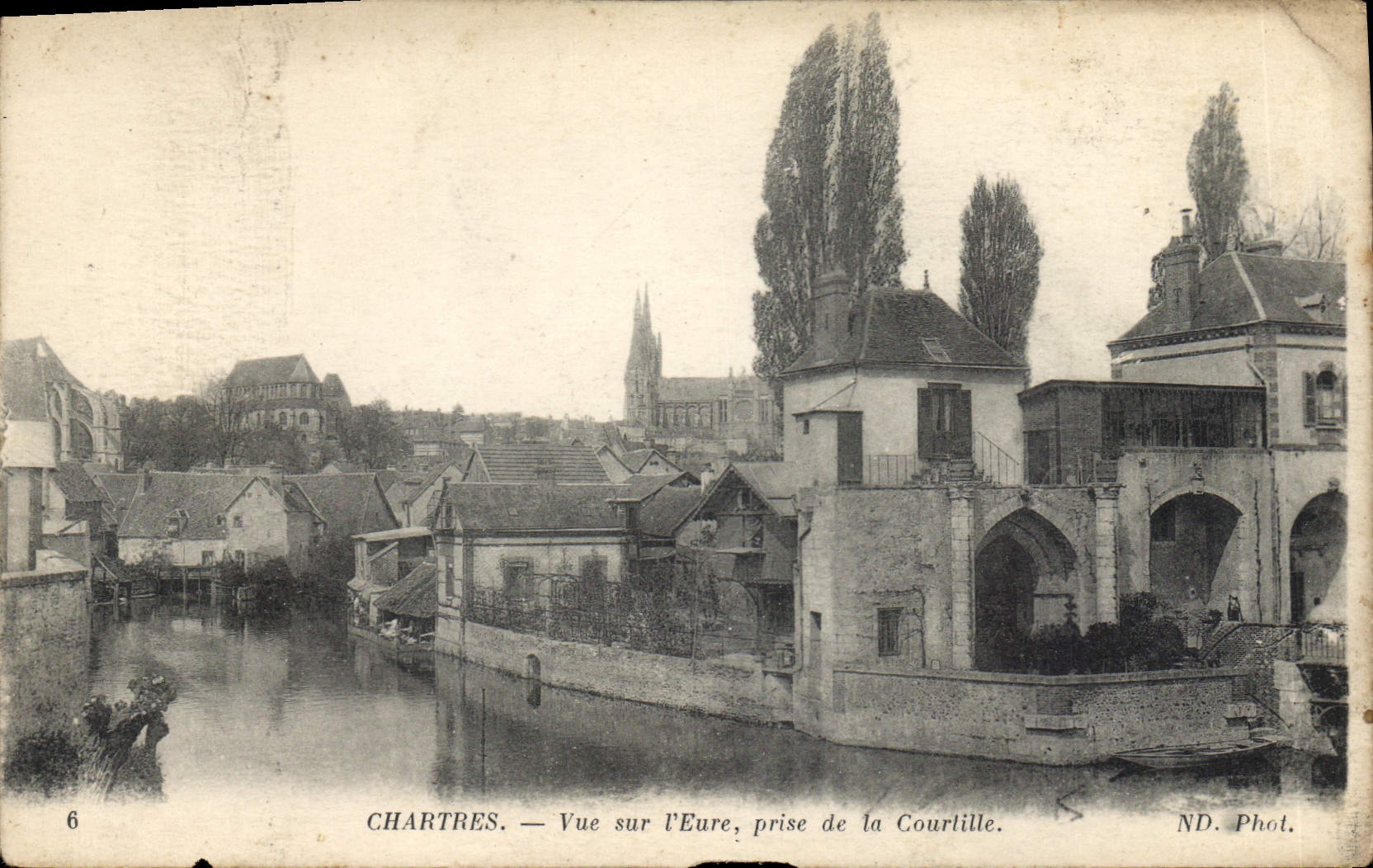 CPA Chartres Vue sur l'Eure prise de la Courlille 