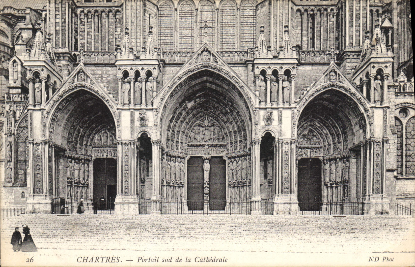 CPA Chartres Portail sud de la Cathedrale 