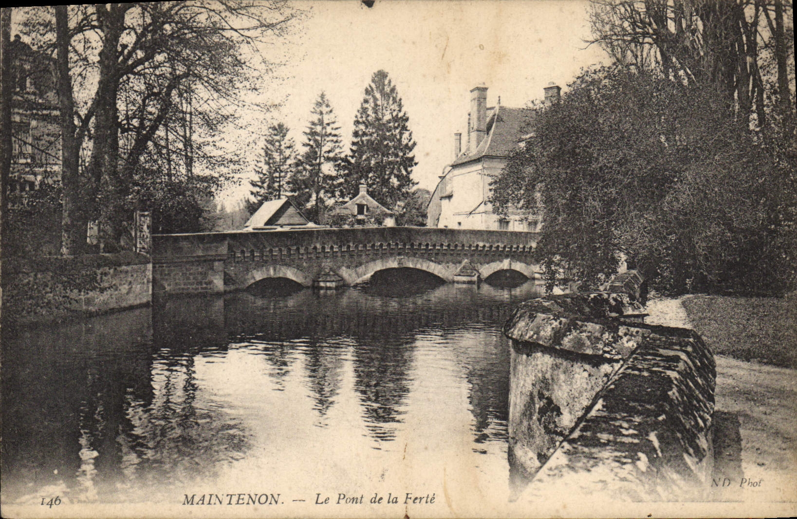 CPA Maintenon Le Pont de la Ferte 