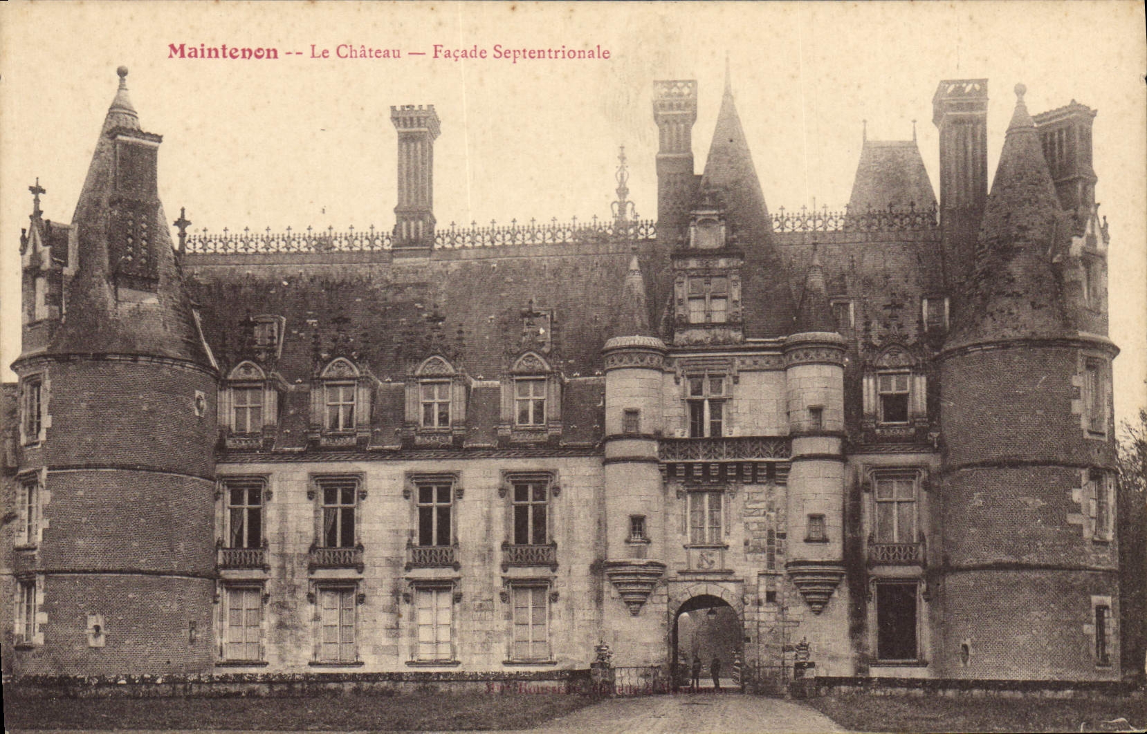 CPA Maintenon Le Chateau Facade Septentrionale 