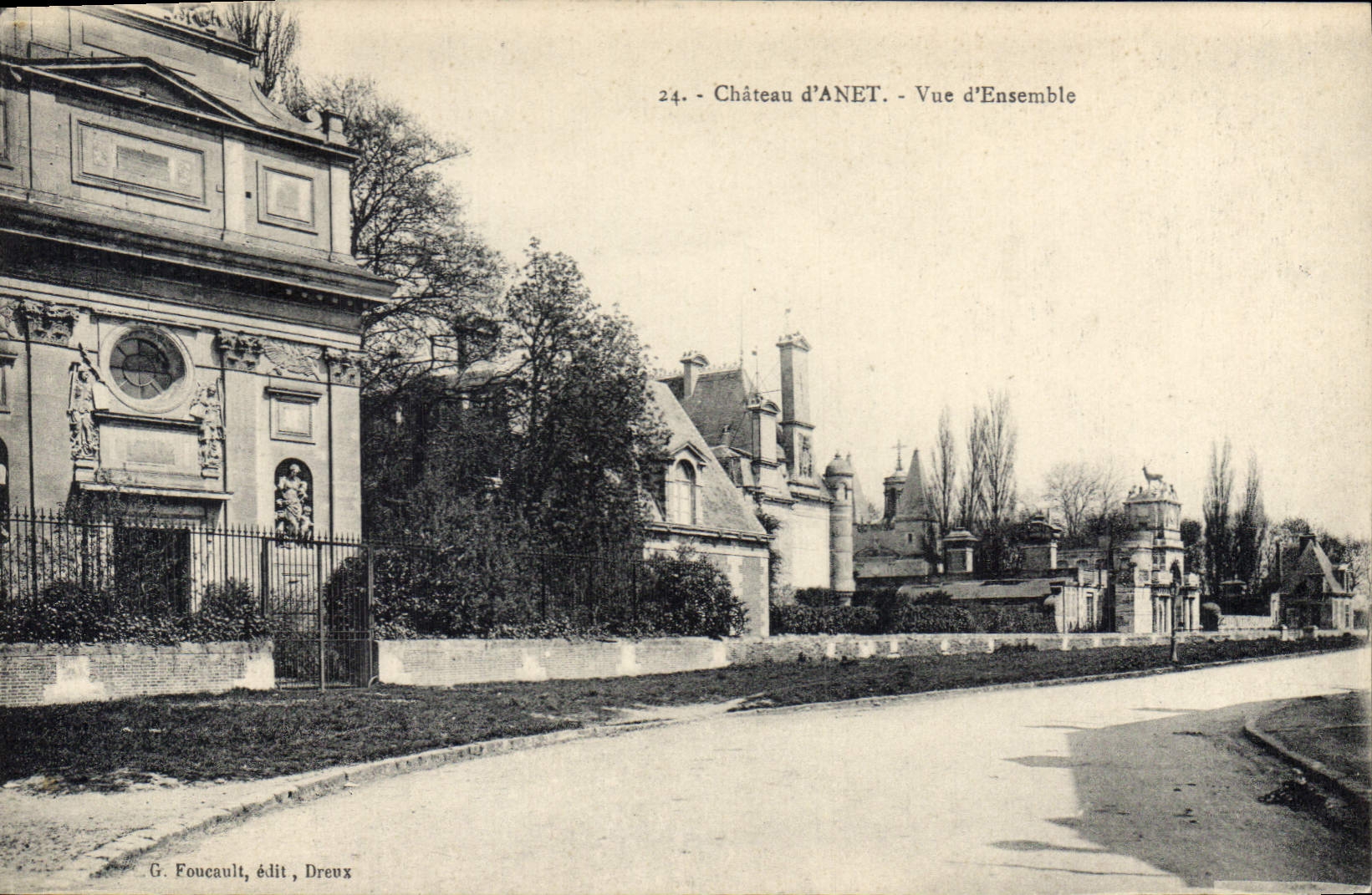 CPA Chateau d'Anet Vue d'Ensemble 