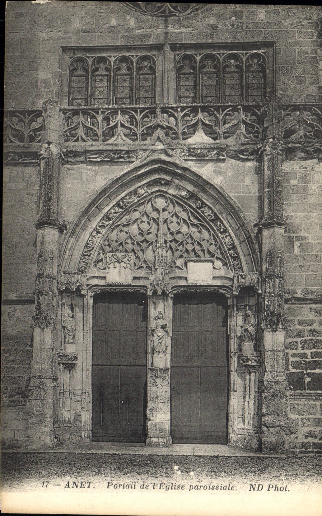 CPA Anet Portail de l'Eglise paroissiale 