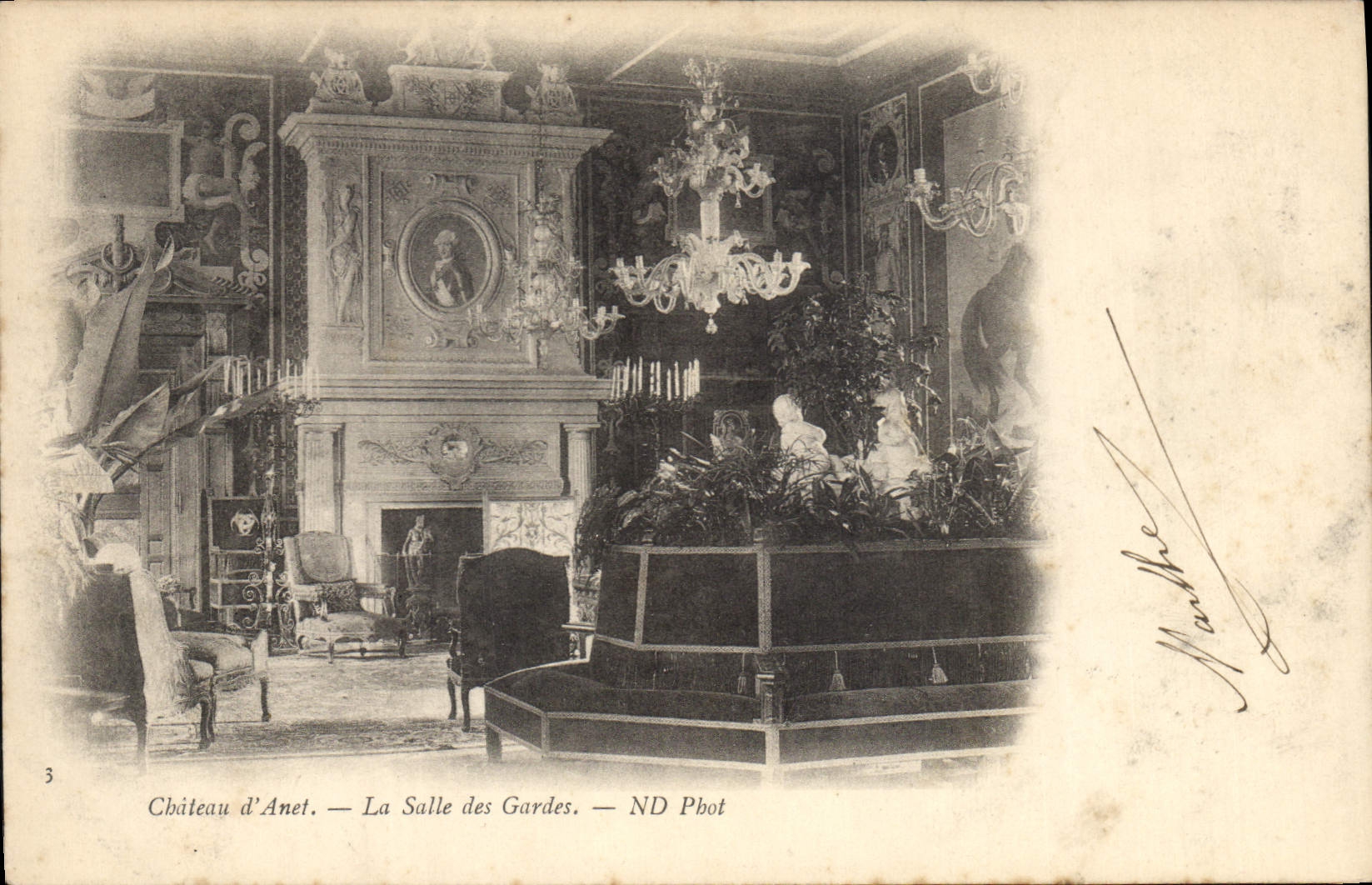 CPA Chateau d'Anet La Salle des Gardes