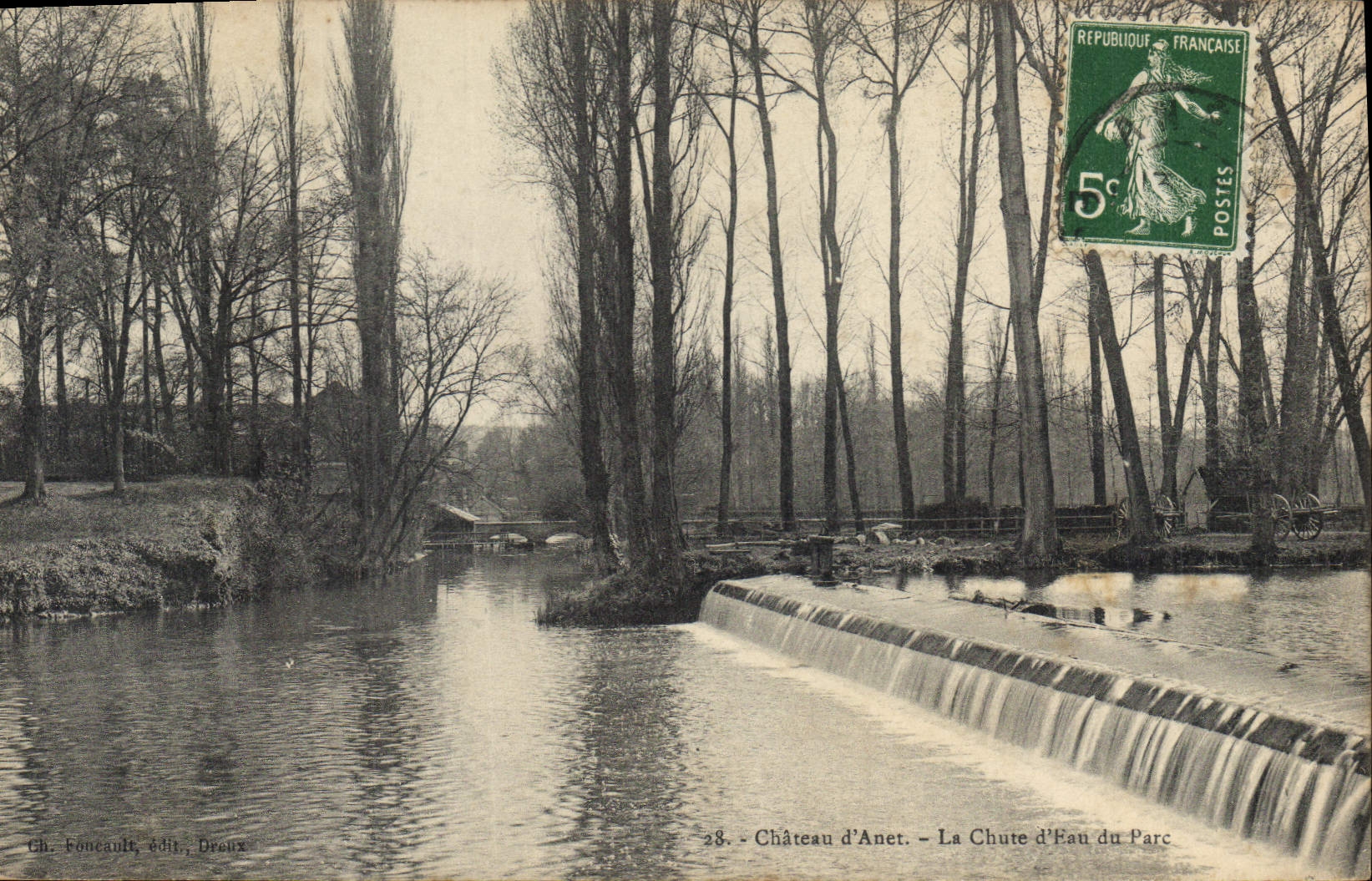 CPA Chateau d'Anet La Chute d'Eau du Parc