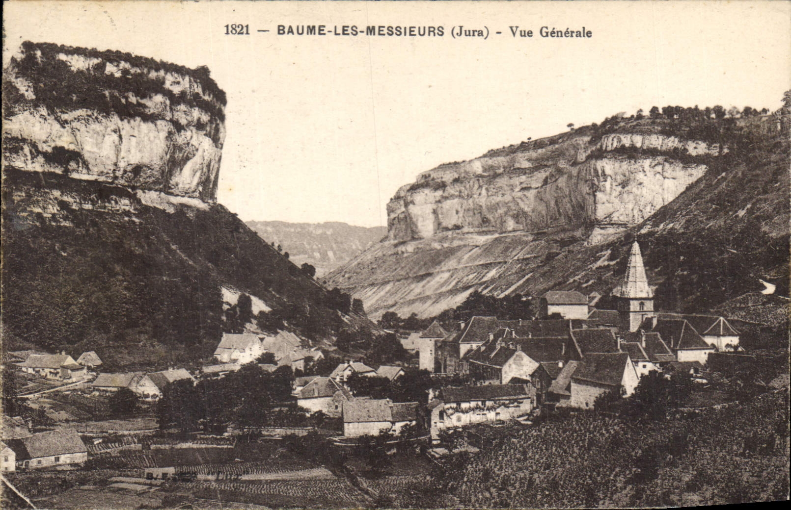 CPA Baume les Messieurs Jura Vue Generale