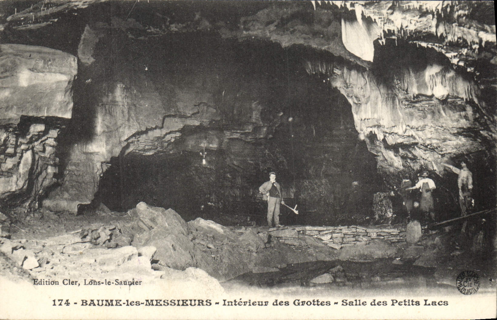 CPA Baume les Messeurs Interieur des Grottes Salle des Petits Lacs