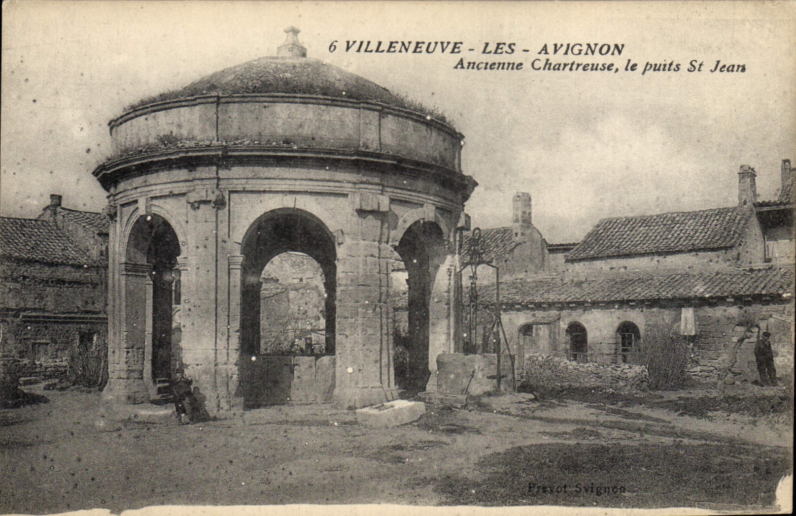 CPA Villeneuve les Avignon Ancienne Chartreuse le puits St Jean 
