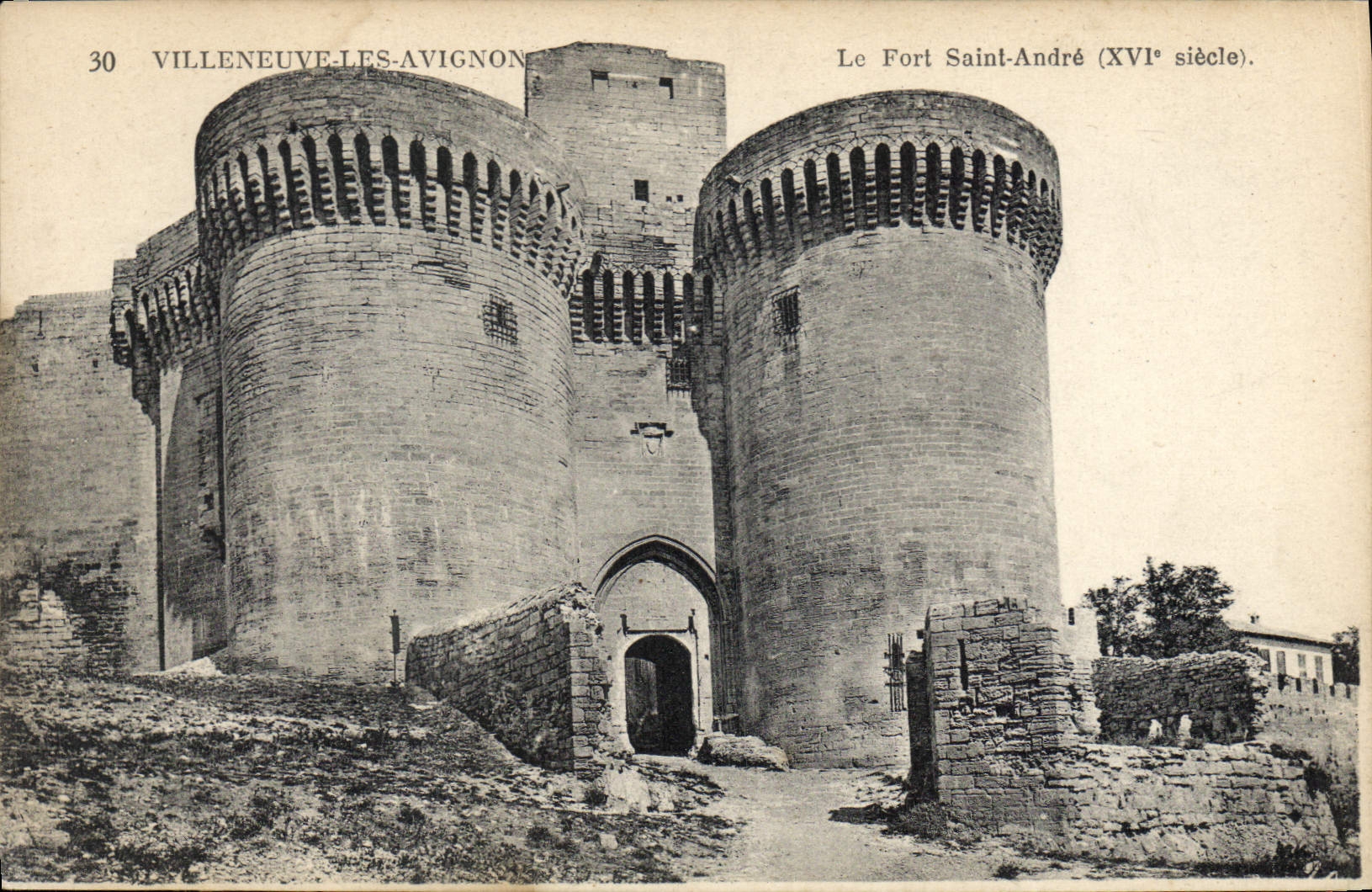 CPA Villeneuve les Avignon Le Fort Saint Andre XVI siecle