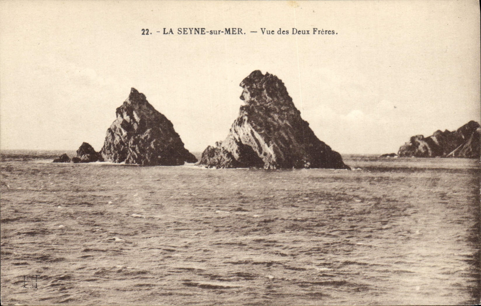 CPA La Seyne sur Mer Vue des Deux Freres