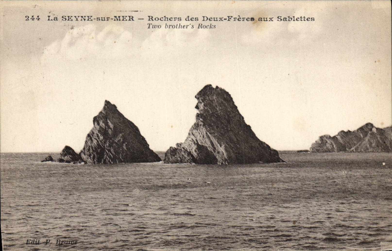 CPA La Seyne sur Mer Rochers des Deux Freres aux Sablettes