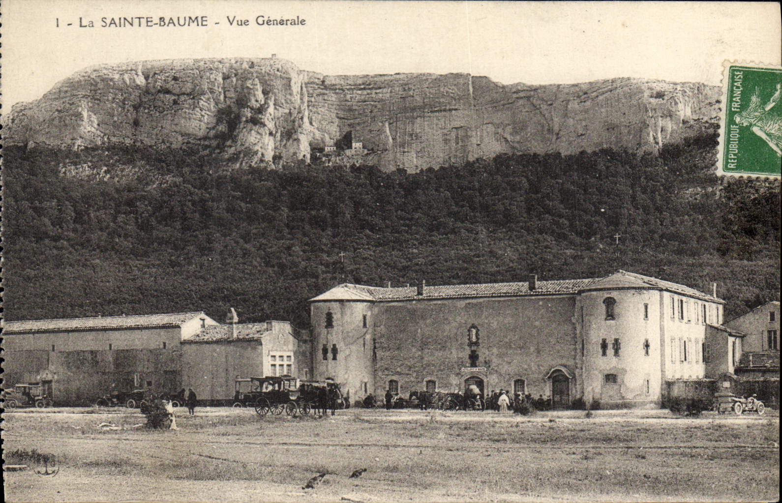 CPA La Sainte Baume Vue Generale