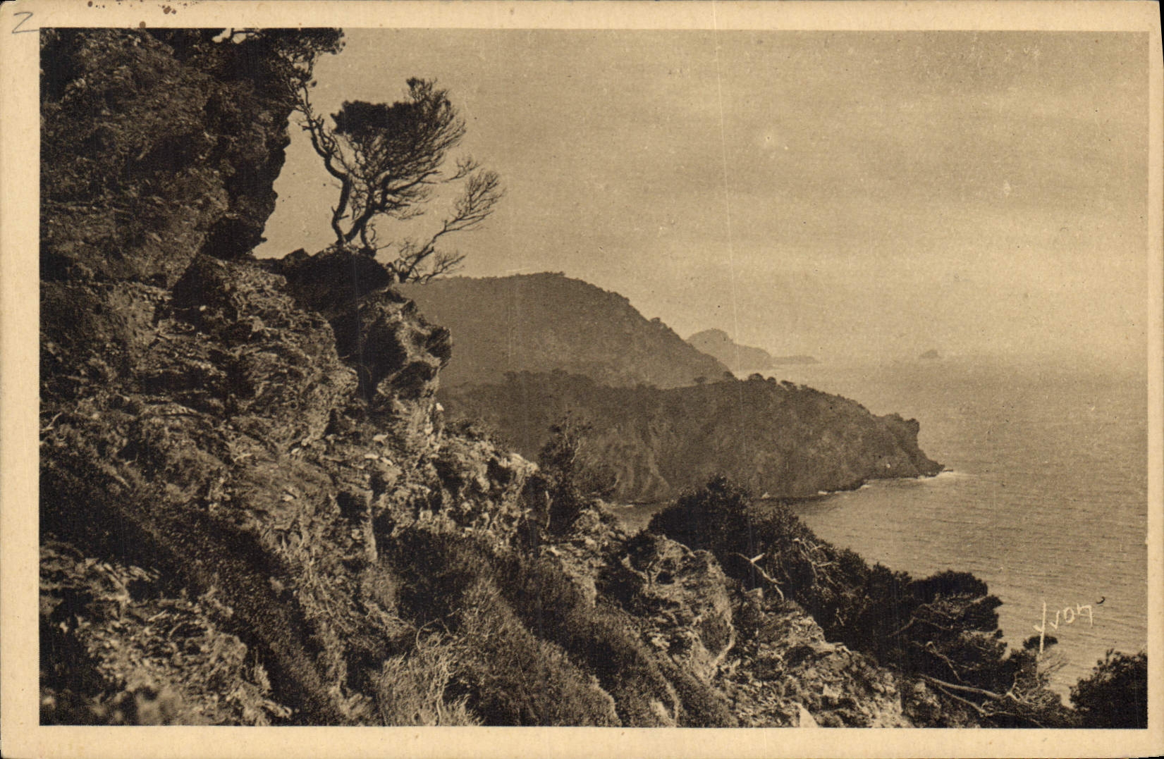 CPA Cote d'Azur Les Iles d'Hyeres Var Porquerolles Vue sur la Pointe de l'Oustaou de Diou et le gran