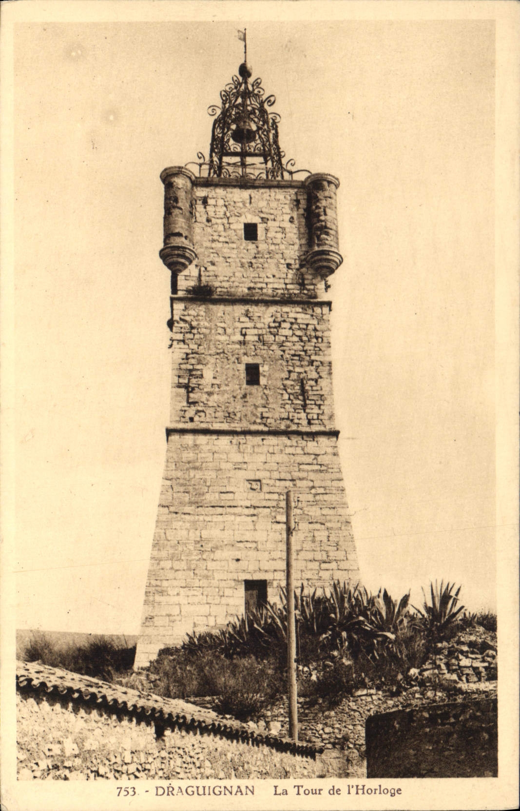 CPA Draguignan La Tour de l'Horloge 