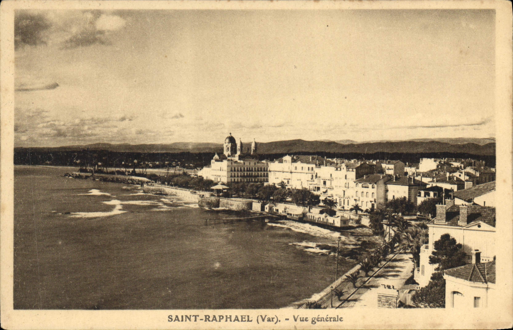 CPA Saint Raphael Var Vue generale 