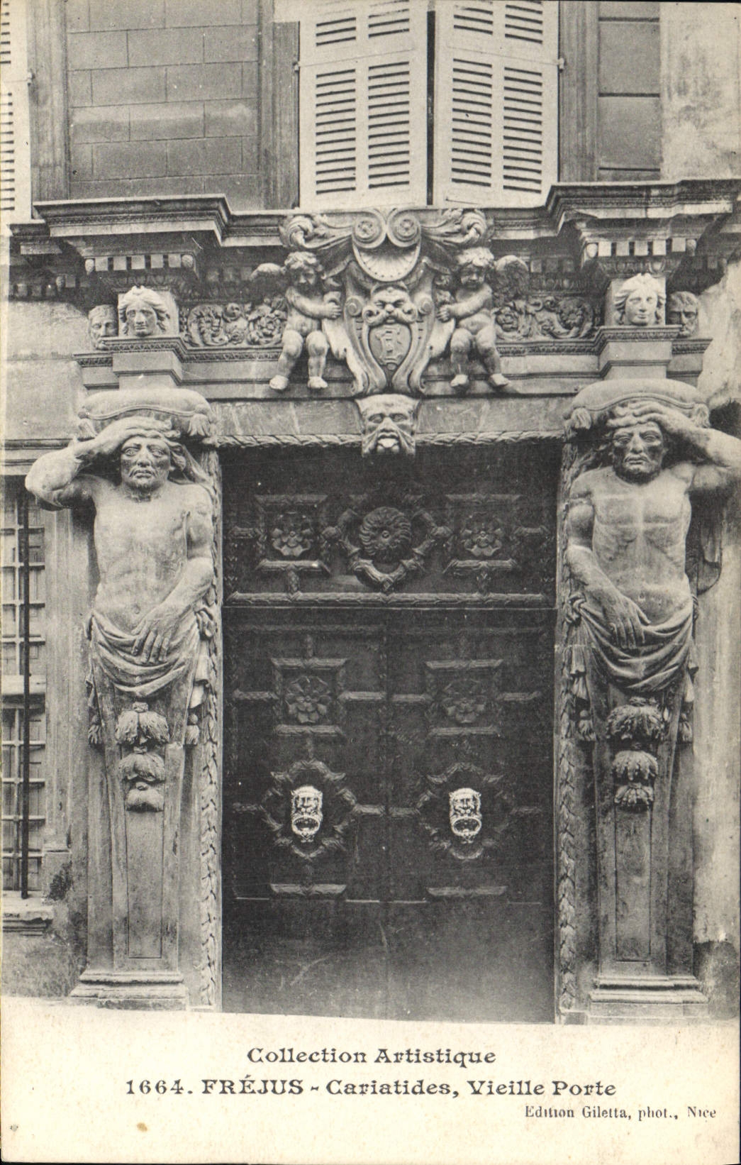 CPA Frejus Cariatides Vieille Porte 