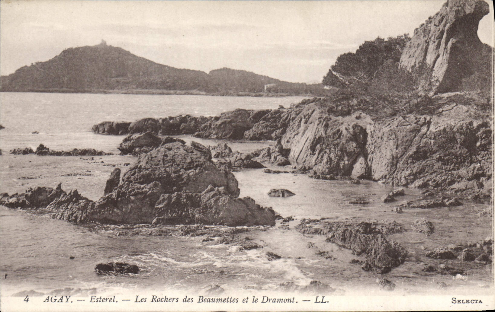 CPA Agay Esterel Les Rochers des Beaumettes et le Dramont 