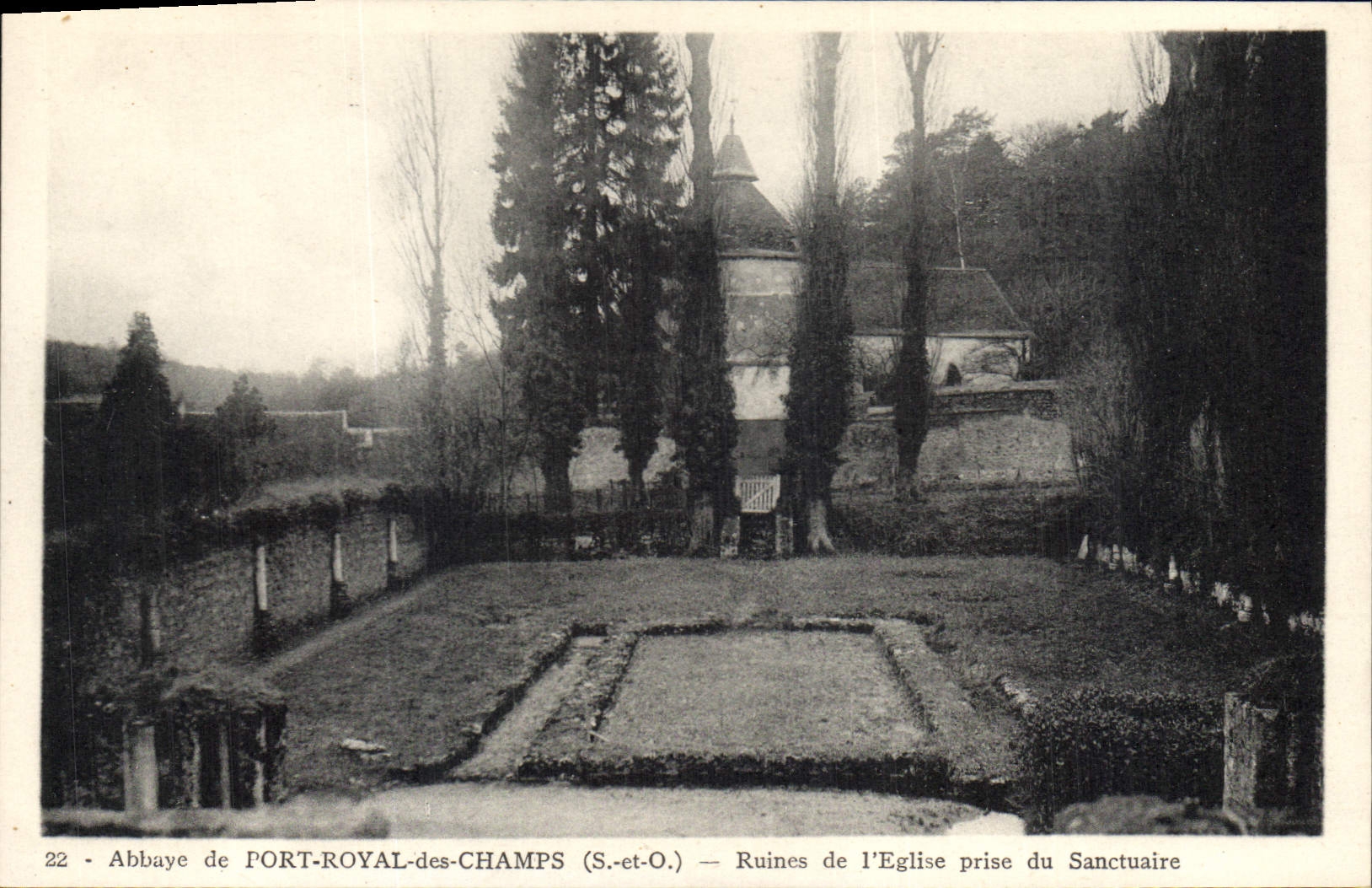 CPA Abbaye de Port Royal S et O Ruines de l'Eglise prise du Sanctuaire 