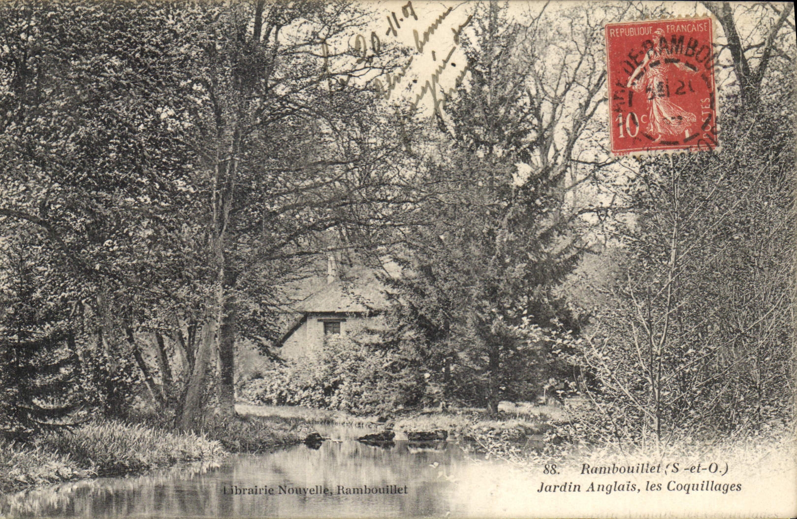 CPA Rambouillet S et O Jardin Anglais les Coquillages