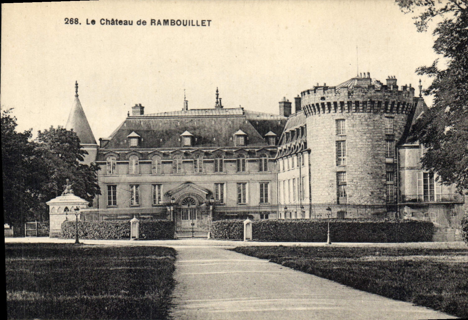 CPA Le Chateau de Rambouillet 