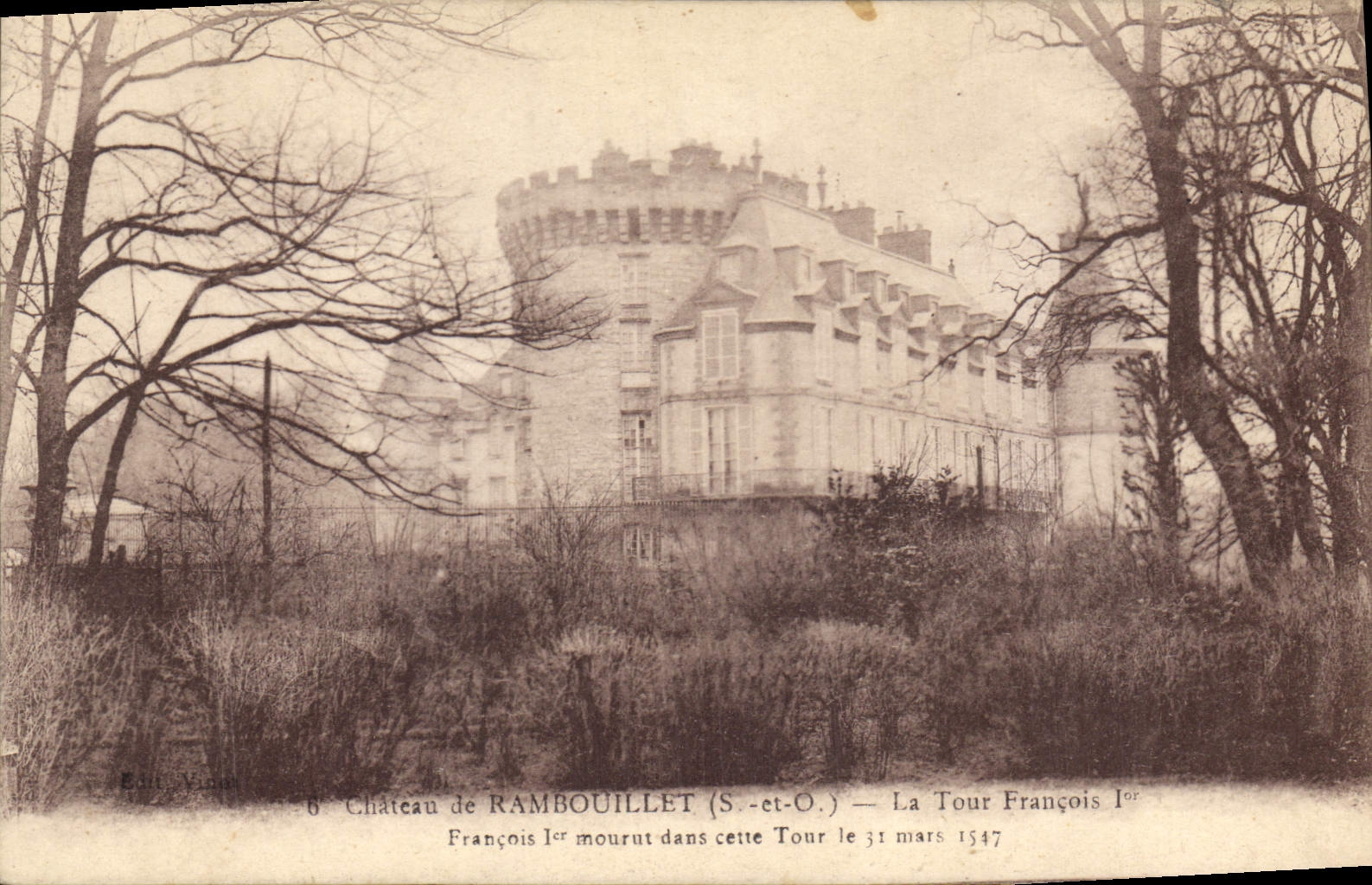 CPA Chateau de Rambouillet S et O La Tour Francois 1er