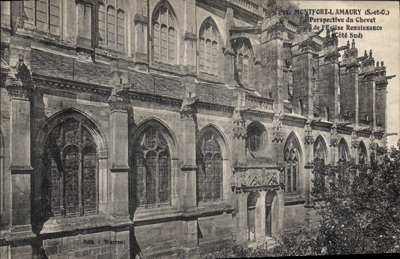CPA Montfort l'Amaury S et O Perspective du Chevet de l'Eglise Renaissance Cote sud 