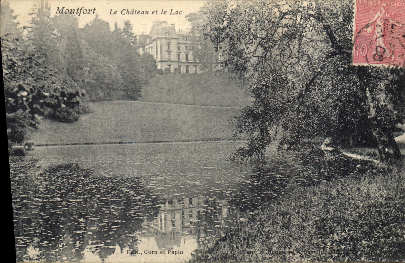 CPA Montfort Le Chateau et le Lac 
