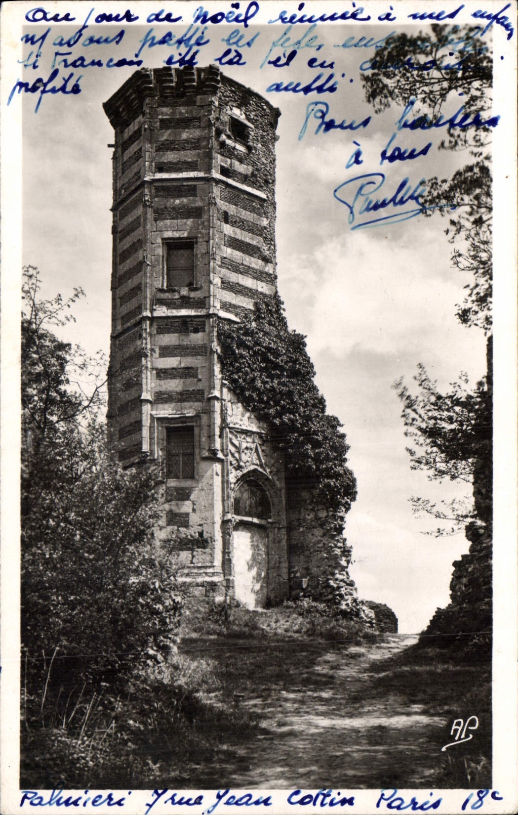 CPA Montfort l'Amaury S et O La Tour d'Anne de Bretagne 