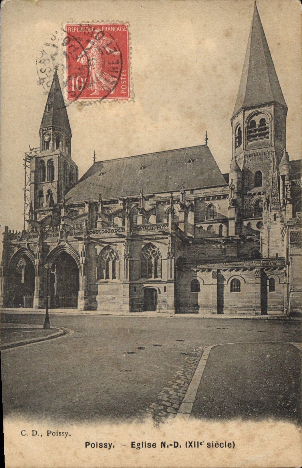 CPA Poissy Eglise ND XII siecle 