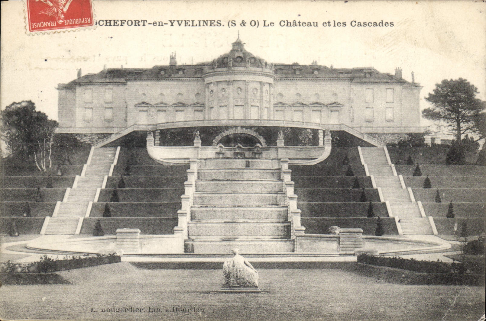 CPA Rochefort en Yvelines S et O Le Chateau et les Cascades