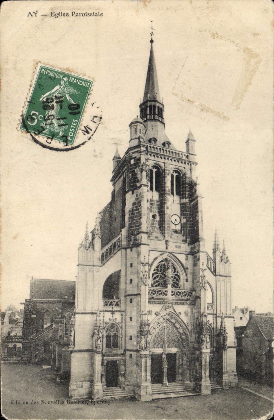 CPA Eglise Paroissiale Ay