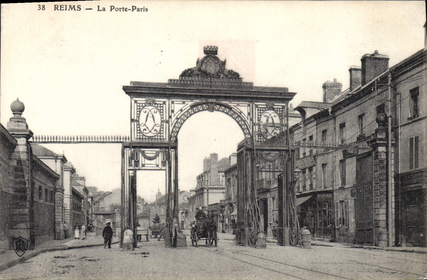 CPA Reims La Porte Paris 