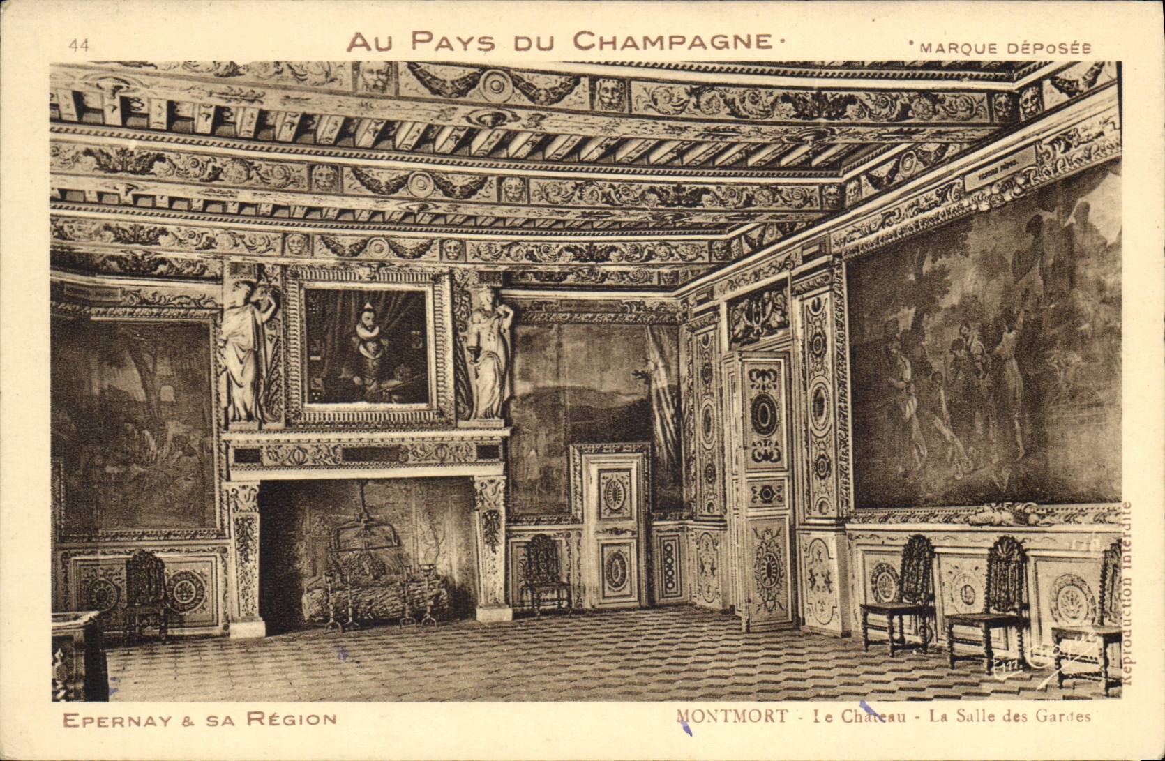 CPA Montmort Le Chateau La Salle des Gardes