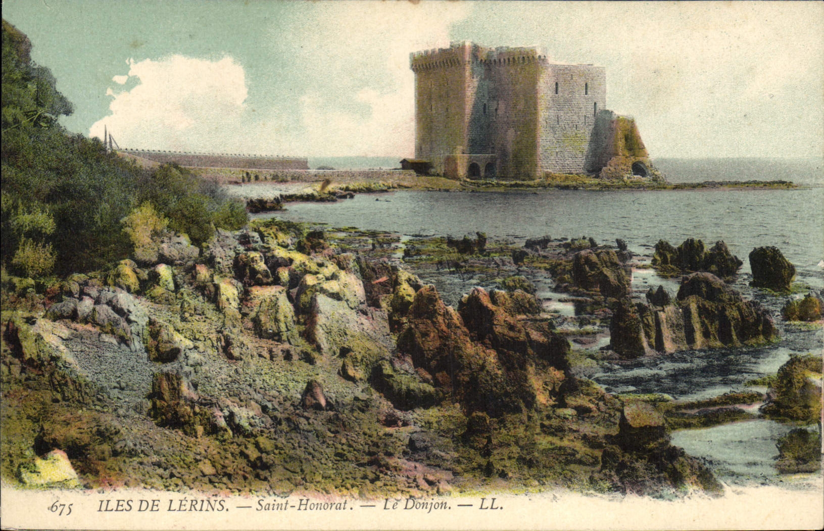 CPA Iles des Lerins Saint Honorat Le Donjon 