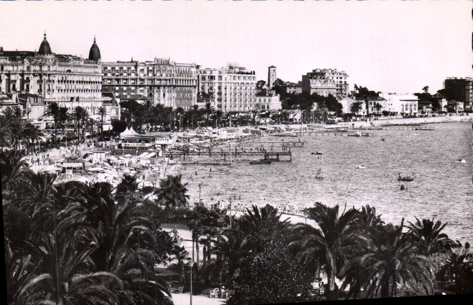 CPA Cannes Les Hotels de la Croisette 