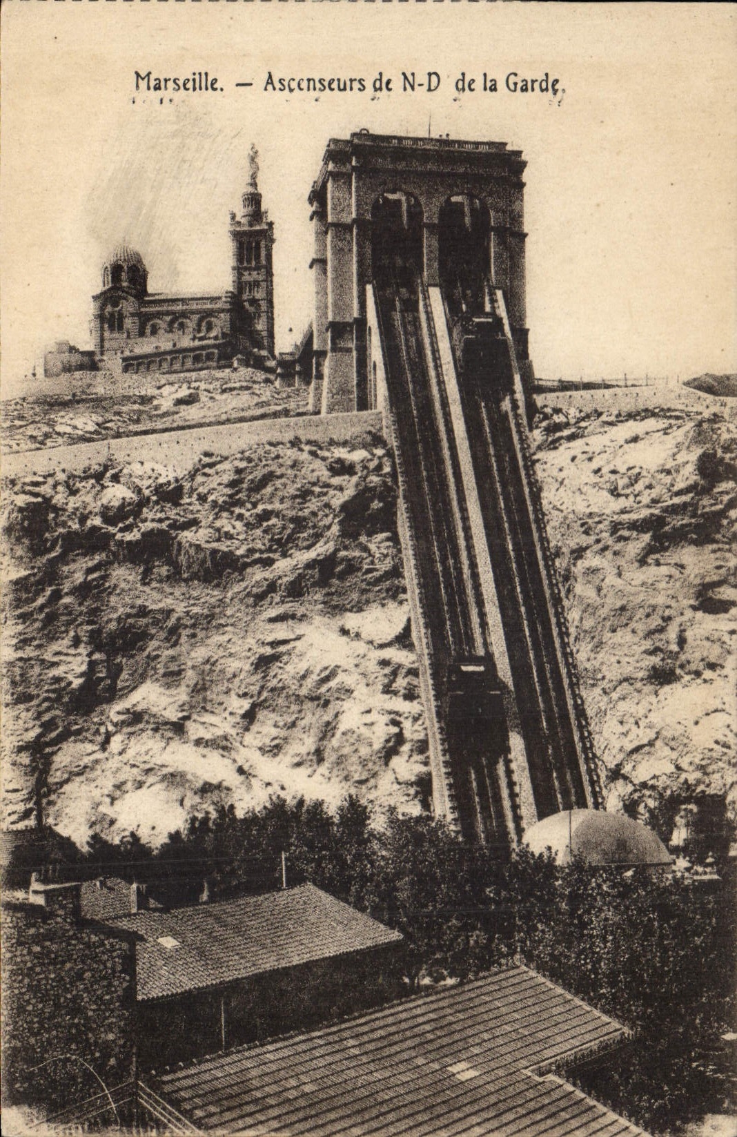 CPA Marseille Ascensuers de ND de la Garde 