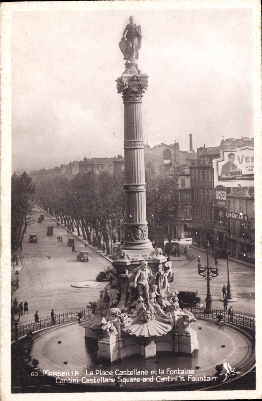 CPA Marseille La Place Castellane et la Fontaine