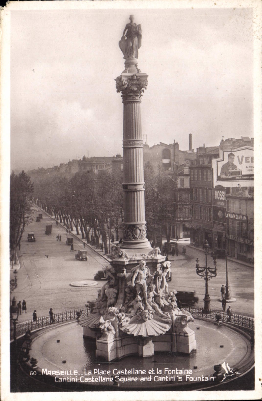 CPA Marseille La Place Castellane et la Fontaine