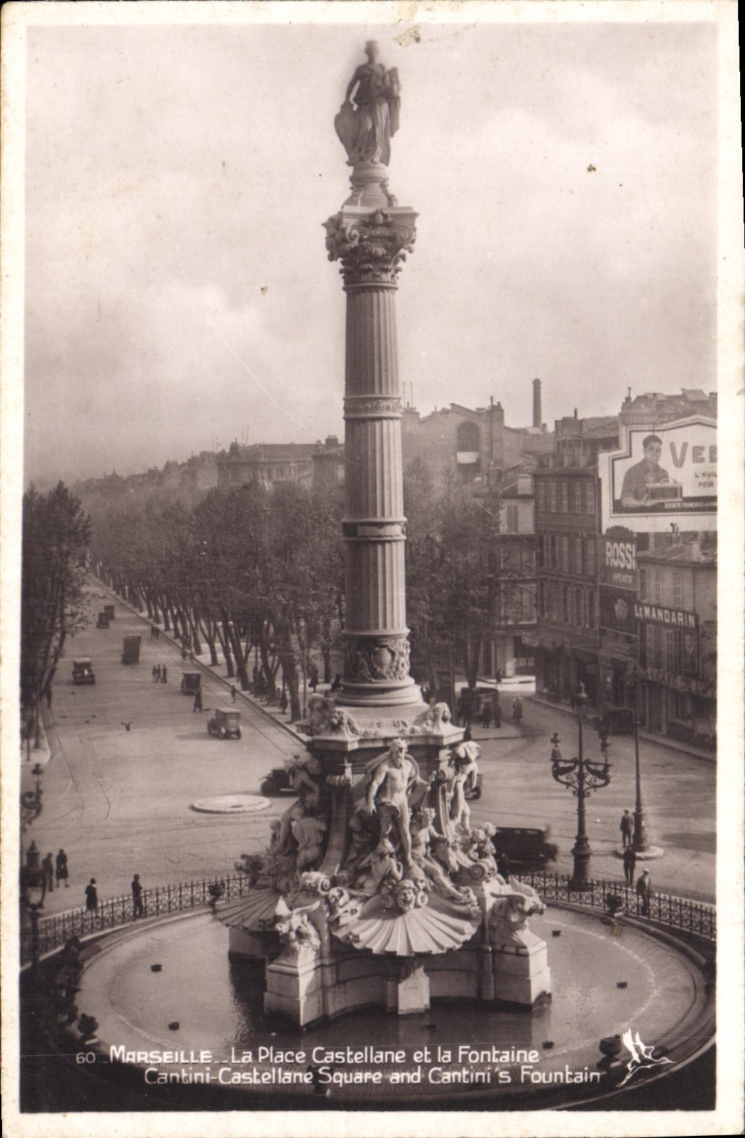 CPA Marseille La Place Castellane et la Fontaine