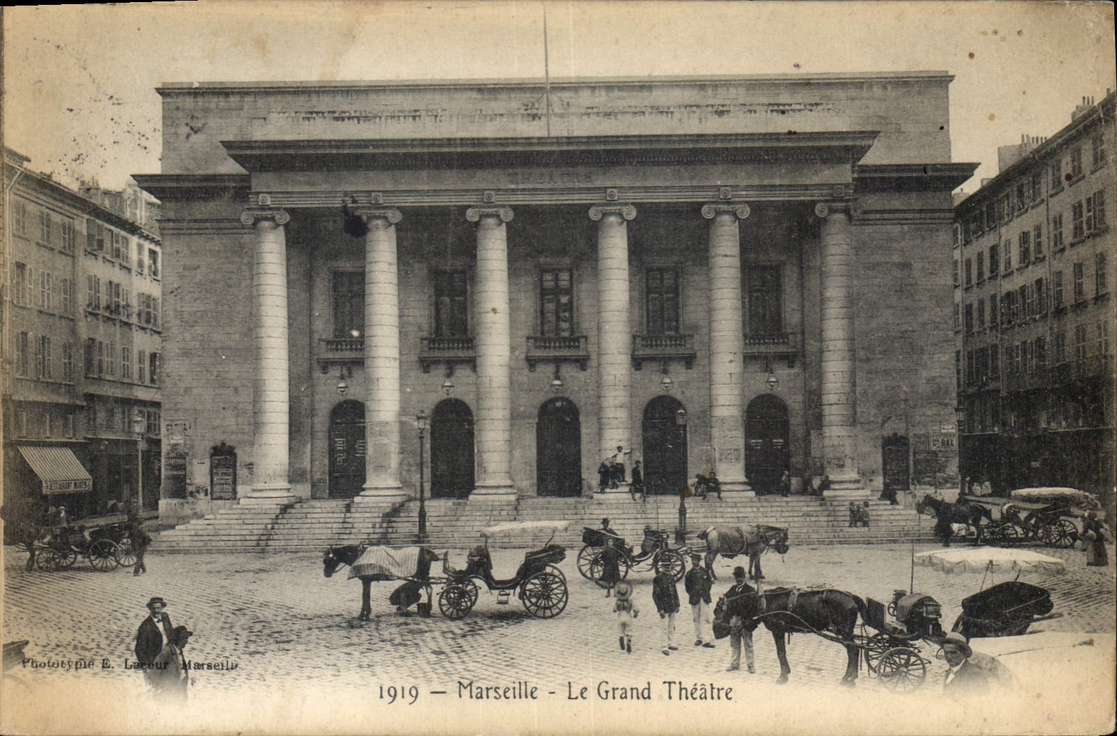 CPA Marseille Le Grand Theatre 