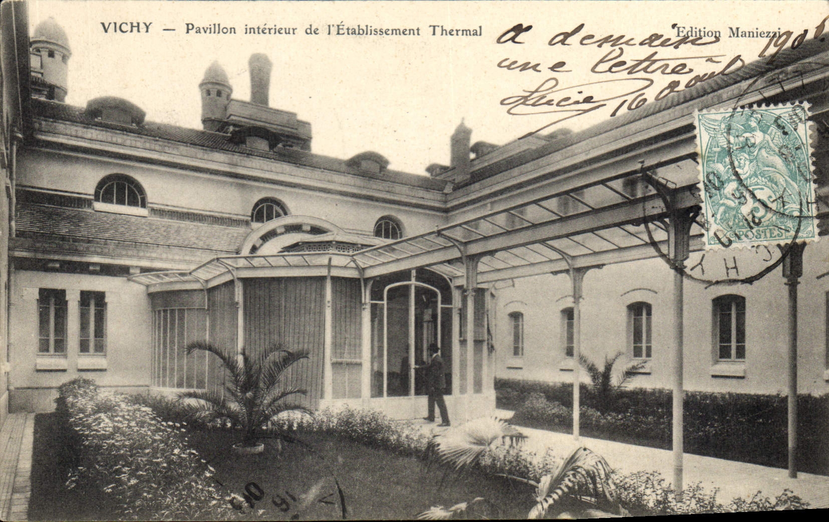 CPA Vichy Pavillon interieur de l'Etablissement Thermal 